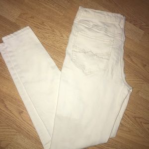 White Mudd Women’s Jeans (jeggings)